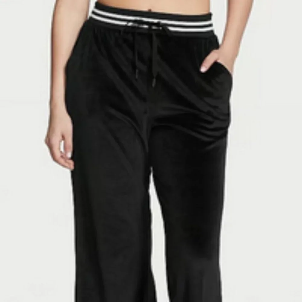VICTORIA'S SECRET Black/White Velour Velvet Ribbed Bomber Jacket SZ XL**NEW! - Picture 4 of 7